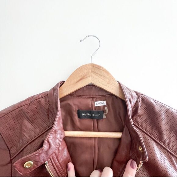 IVANKA TRUMP Faux-Leather Brown Moto Jacket Ribbed Side Panels Womens S Pleather - Picture 4 of 8